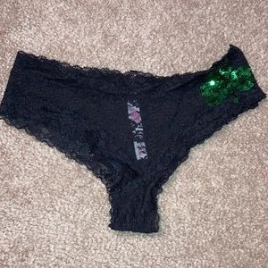 Victoria’s Secret PINK lace front sheet back Four leaf clover cheeky panty